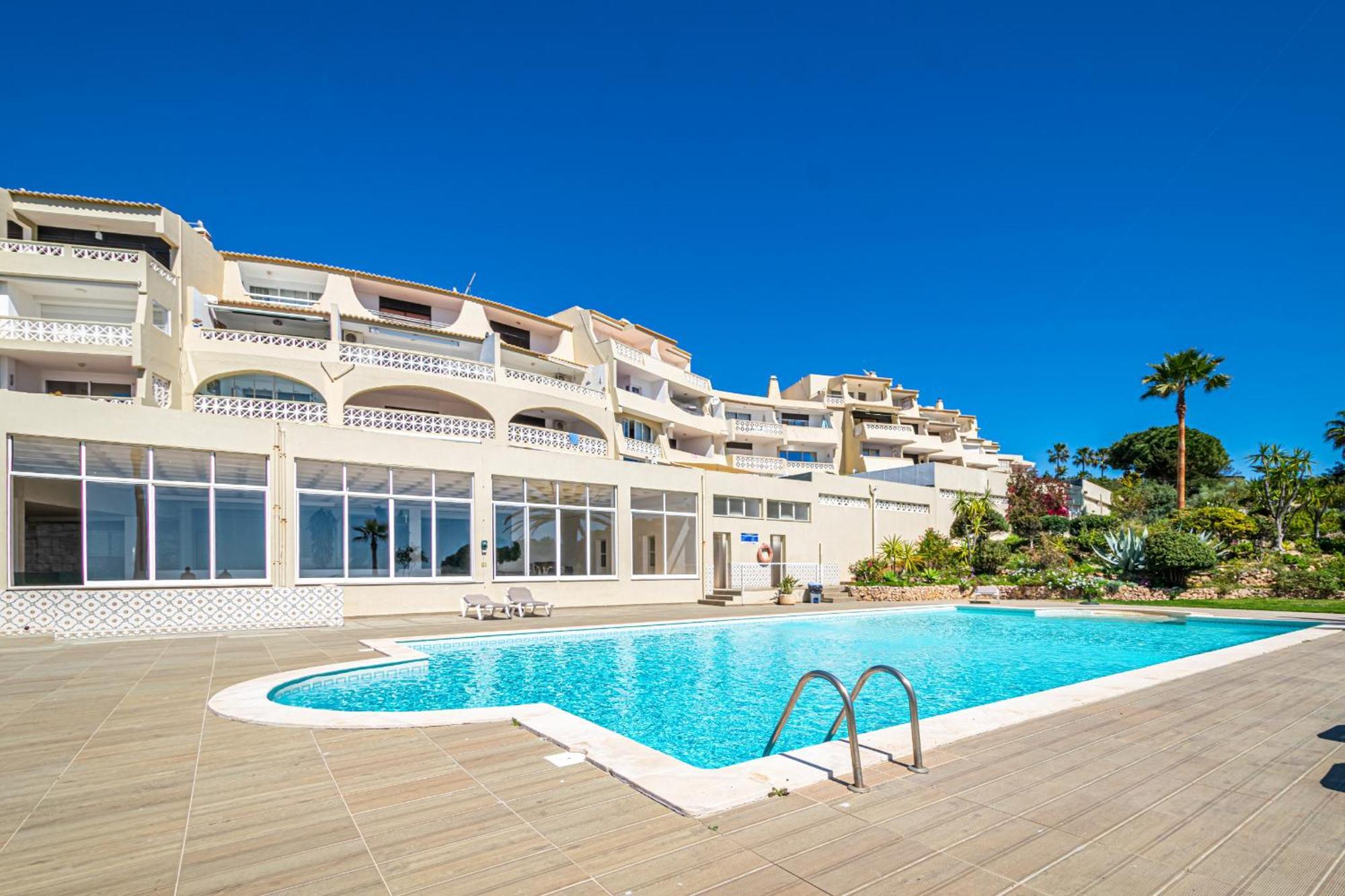 Beguest Aveiros Beach View Apartment Albufeira Exterior photo